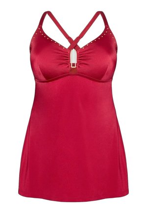 Rød satin camisole med krydsede skulderstropper, rynket front, guldnitter nær halsudskæringen og en dekorativ guldrektangulær spænde midt på brystet.