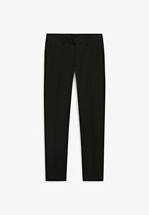 Pantaloni neri slim-fit con passanti per cintura, chiusura frontale con bottone e zip, e tasche laterali, mostrati piatti su uno sfondo bianco.