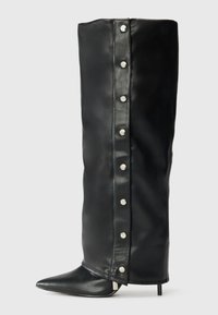 High heeled boots - black