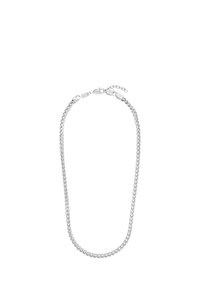 Collana in metallo argento con design a maglia piatta, superficie liscia e chiusura sicura con estensione della catena regolabile.