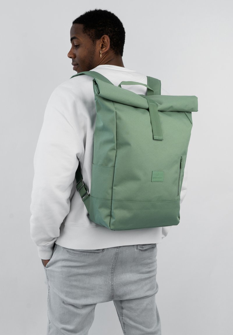 Johnny Urban ROBIN LARGE ROLL TOP BACKPACK Plecak salbeigrün