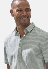 john devin KURZARM - Hemd - grün weiß gestreift