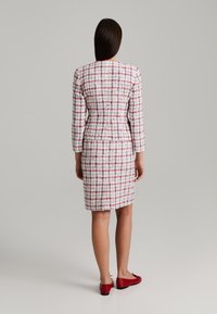 ANDIATA LESLEY 2 - Blejzr - red checks