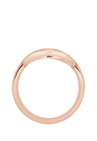 Rosaguld metalring med en glat, rundet skandinavisk og en let kurve i toppen. Reflekterende overflade uden yderligere udsmykninger.