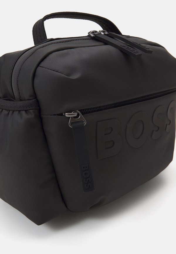 STORMY BUMBAG - Bum bag4