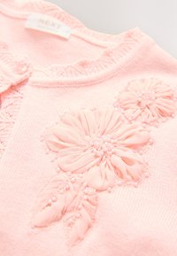 Non selezionato, pink