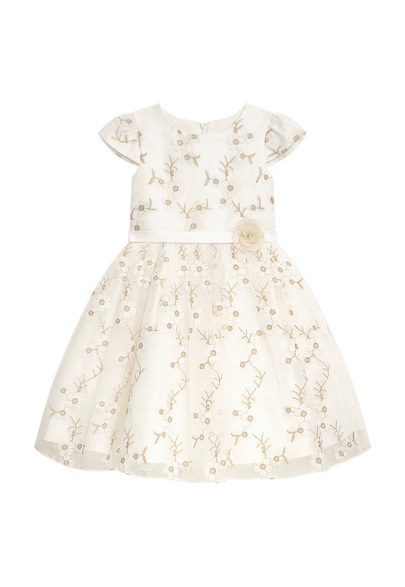 Weißes Kleid mit kurzen Kappärmeln, besticktem Blumenmuster in Gold und einem Stoffblumenakzent an der Taille. Rock aus vollem Tüll.