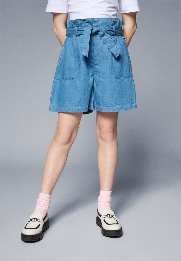 KIDS MALLETTE - Denim shorts - denim clair