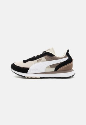 Sneakers laag - beige