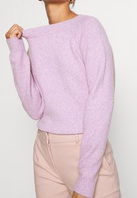 Vero Moda Petite Jumper - lilac