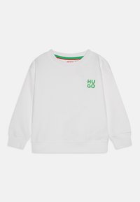 Weißer Sweatshirt mit grünem "HUGO"-Logo auf der Brust, geripptem Rundhalsausschnitt und Bündchen. Weiche Textur und lässige Passform. Einfaches Design.