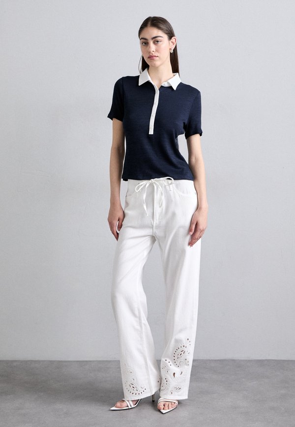 ULTRA FEATHERWEIGHT PHOEBE DRAWSTRING - Relaxed fit jeans4