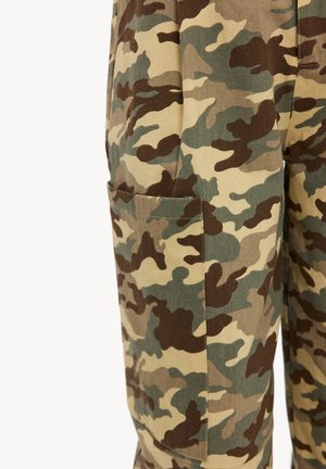 LOAVIES, PURE ATTRACTION - Pantalon classique - camo khaki