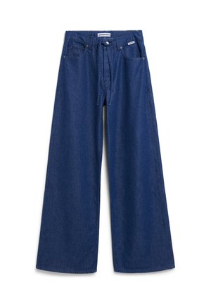 Weite blaue Denim-Hosen mit hoher Taille, Kordelzugverschluss, fünf Taschen und einer weichen Textur. Keine sichtbaren Muster oder Akzente.