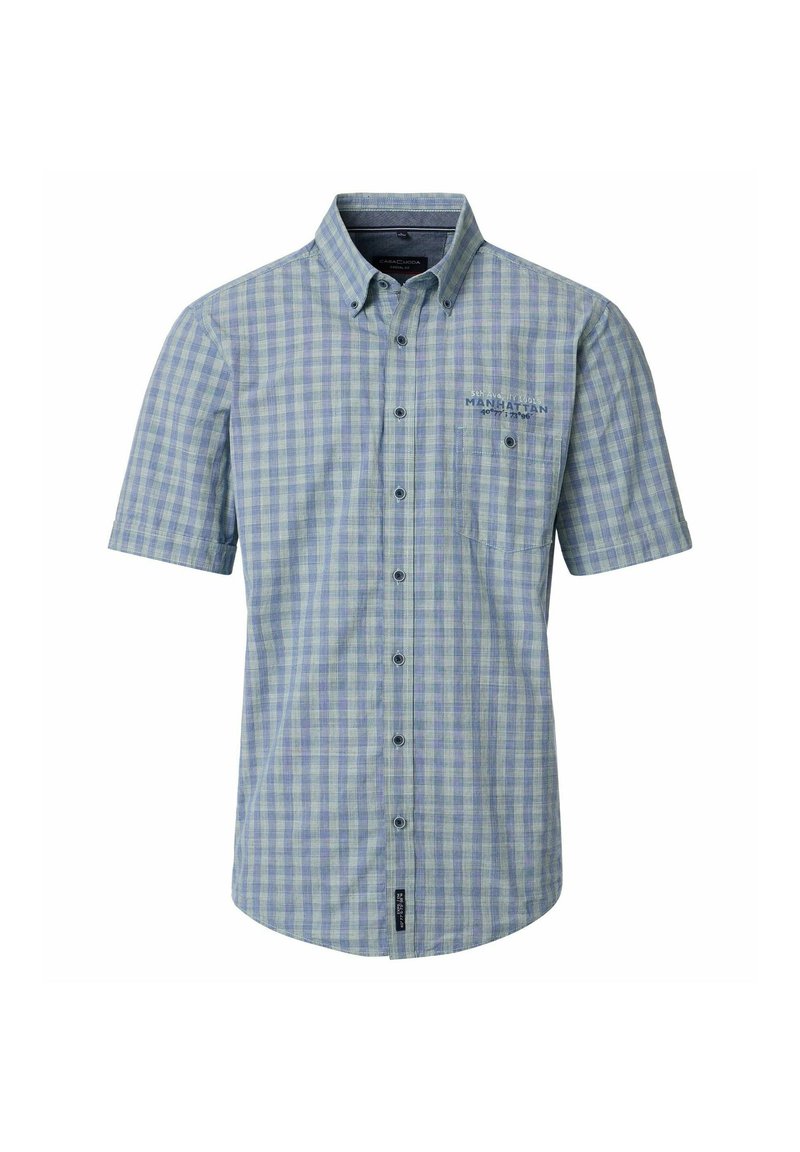 Kurzarm-Karottenhemd in Hellblau und Grün, mit einem Button-Down-Kragen, einer Brusttasche und einem gebrandeten Logo über der Tasche.