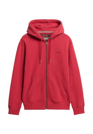 Rød zip-up hættetrøje med frontlommer, ribstrikkede manchetter og en blød tekstur. Har broderet logo på brystet.
