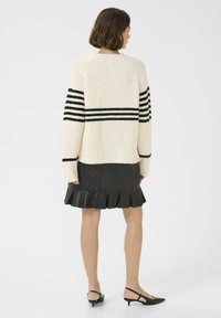 Culture NICKY KIMMY STRIPE - Svetr - whitecap black
