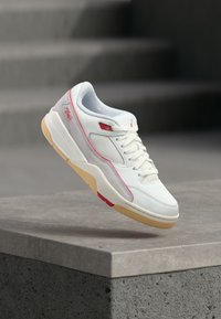 No seleccionado, summit white/university red/pure platinum-coloured/sesame
