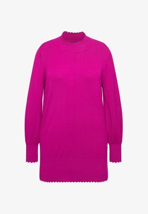 Suéter de punto fucsia con un cuello alto y ondulado, mangas largas con puños ajustados y dobladillo ondulado. Diseño limpio y textura suave.