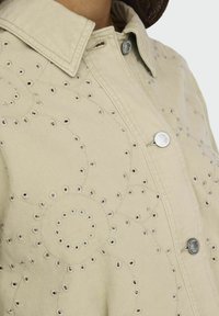 ONLY ONLELENA SHORT - Chaqueta vaquera - trench coat