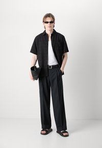 Les Deux CHARLIE SHIRT - Marškiniai - black