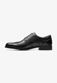 Valitud, black leather