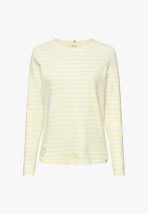 Hvid skjorte med lange ærmer, tynde horisontale lysegule striber og rund halsudskæring, vist på en ensfarvet baggrund.