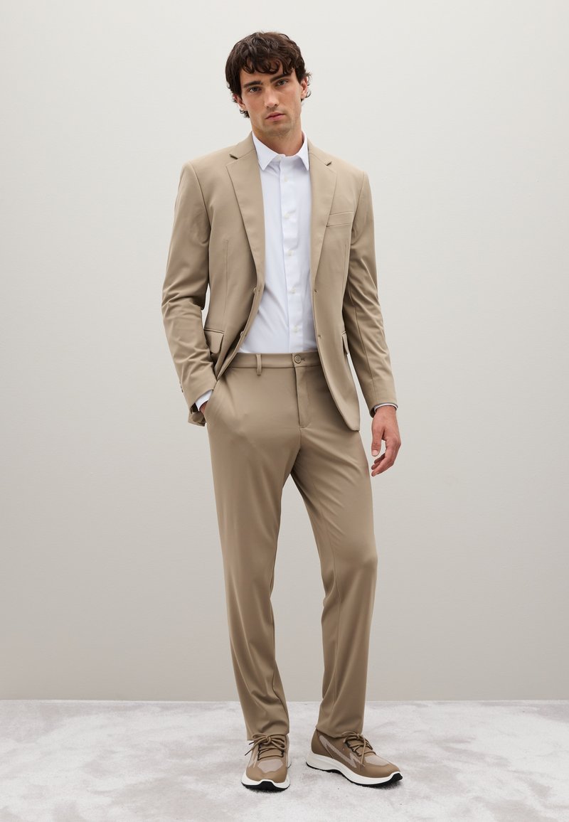 PIOMBO Pantalones beige brown/beige