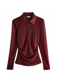 Langarm-Polohemd in tiefem Bordeaux mit strukturiertem geripptem Finish, ausgestattet mit einem Kragen, einer Knopfleiste und Drapierungen am Saum.