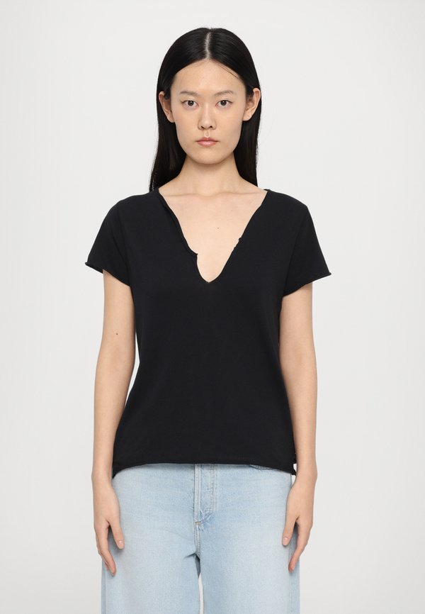 TUNI WINGS - Basic T-shirt - noir