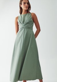 WILLA REVIVAL MIDI - Dnevna haljina - sage green