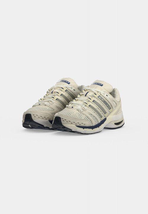 adidas ADISTAR CONTROL 5 UNISEX - Trainers - white/ice gold metallic/night indigo — photo 3