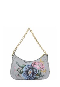 Geselecteerd, ethereal garden