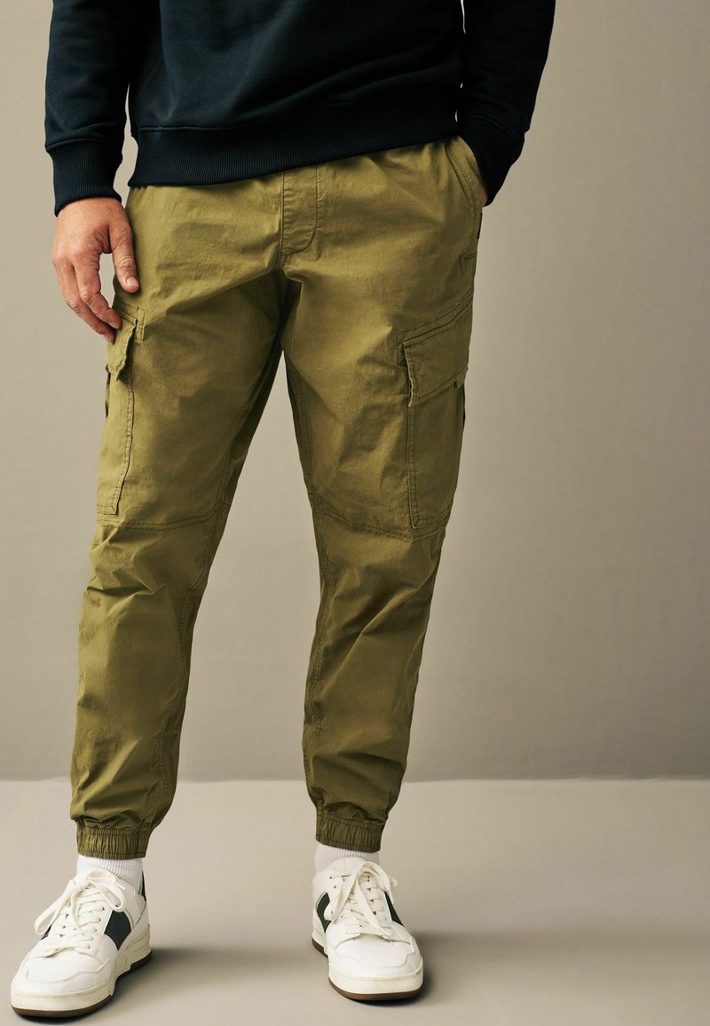 Next STRETCH UTILITY REGULAR TAPERED - Cargohose - olive green
