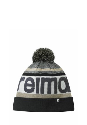 Czapka dziana z szaro-kremowym wzorem, z czarnym podwiniętym brzegiem i pomponem na czubku. Widoczne logo z przodu.