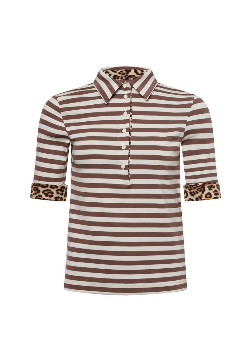 Bruin en wit gestreepte polo met een kraag en manchetten in luipaardprint; beschikt over een knoopsluiting en driekwartmouwen.