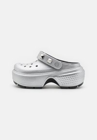 Crocs STOMP METALLIC UNISEX - Tresko - silver