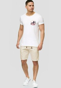 INDICODE JEANS - Shorts - fog Miniatuurafbeelding 1