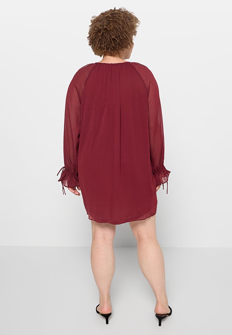 ONLALLIS Short