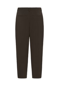 Pantaloni maro cu o croială adaptată, dintr-un material neted, cu buzunare laterale și un picior ușor conic, concepuți pentru un siluetă elegantă.