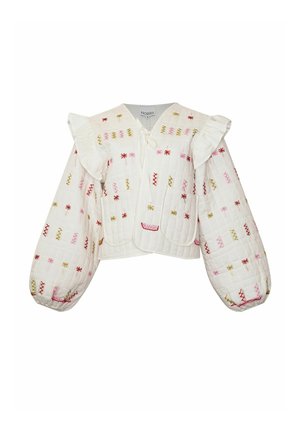 Weiße gesteppte Jacke mit aufgepufften Ärmeln, gerafftem Schulterdetail, Fronttaschen und mehrfarbigen gestickten geometrischen Mustern.