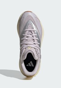 adidas Sportswear Tenisice - ice purple   silver metallic   orange tint