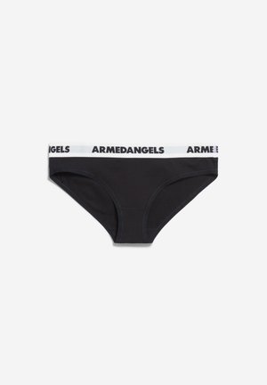 Zwarte katoenen boxershort met een witte tailleband waarop het "ARMEDANGELS" logo in het zwart staat. Gladde textuur en klassieke boxershortvorm.