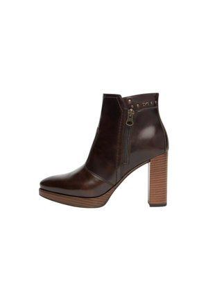 NeroGiardini Stivaletti con plateau - marrone
