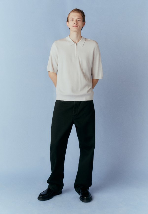 TYLER QUARTER ZIP - Polo shirt - moonbeam4