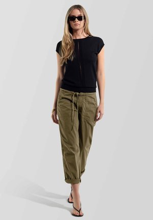 GAS, PETRA PANT - TROUSERS . - Pantalones - green