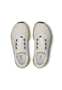 On CLOUDMONSTER - Scarpe da corsa su strada - frost acacia