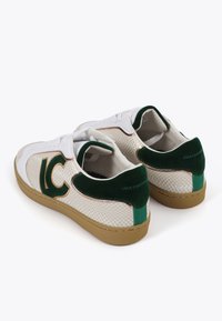 LOLA CASADEMUNT Sneaker low - beige