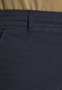 KnowledgeCotton Apparel Chino kalhoty - dark blue