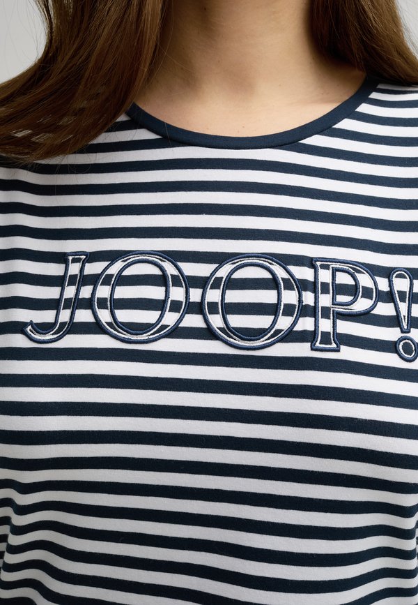 TALA - Long sleeved top4